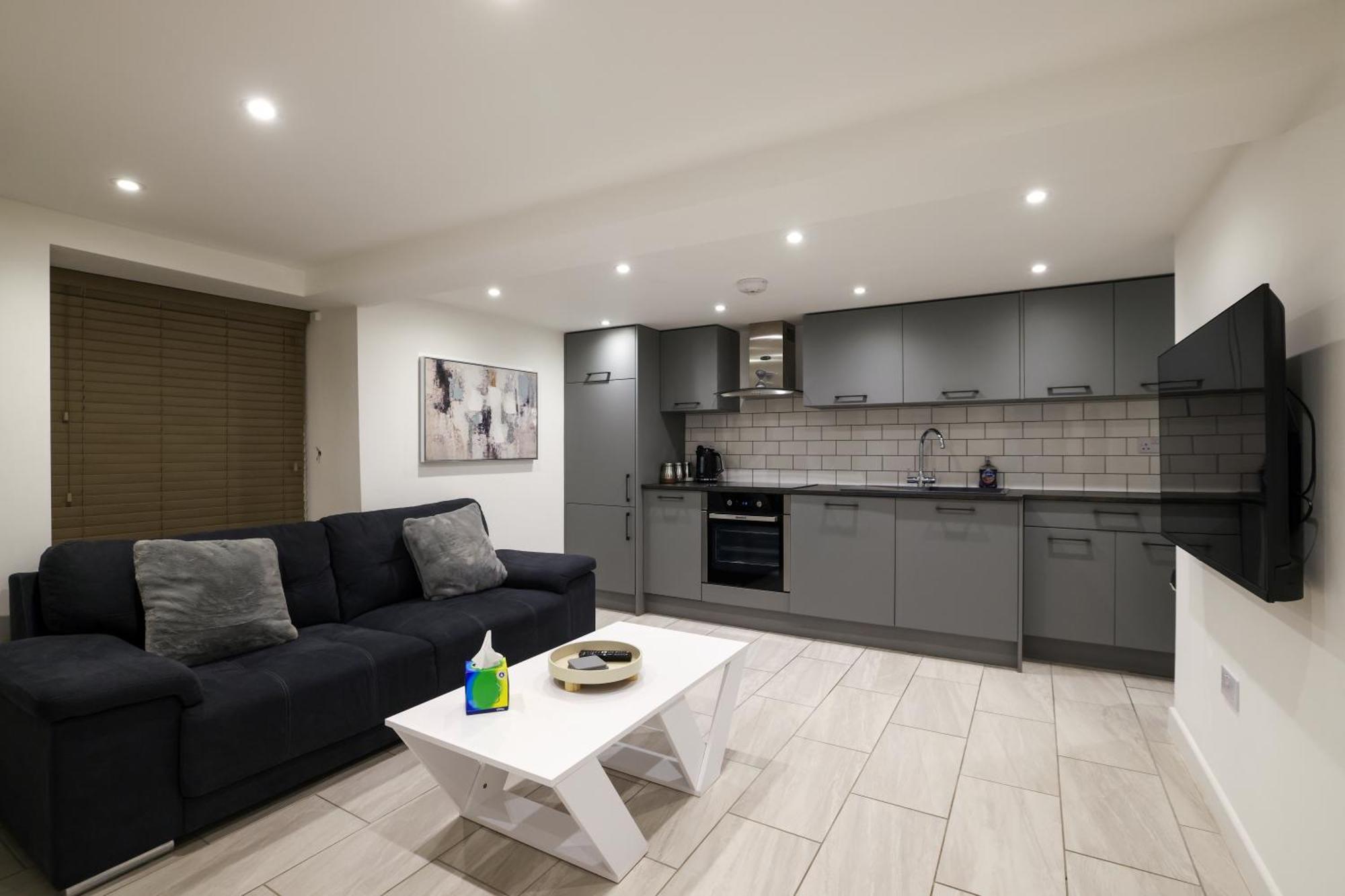 Stylish 1 Bed Apartment In Bicester Town Centre Bagian luar foto
